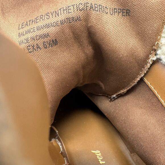 Violet and Red Alexa Brown Suede Fleece Trim Lug Combat Boots Size 6.5 NWOB - Picture 10 of 10